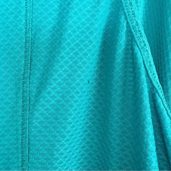 Old Navy Active Go-Dry Teal Racerback Athletic Top – Mesh Workout Tank – Size XL - Picture 8 of 11